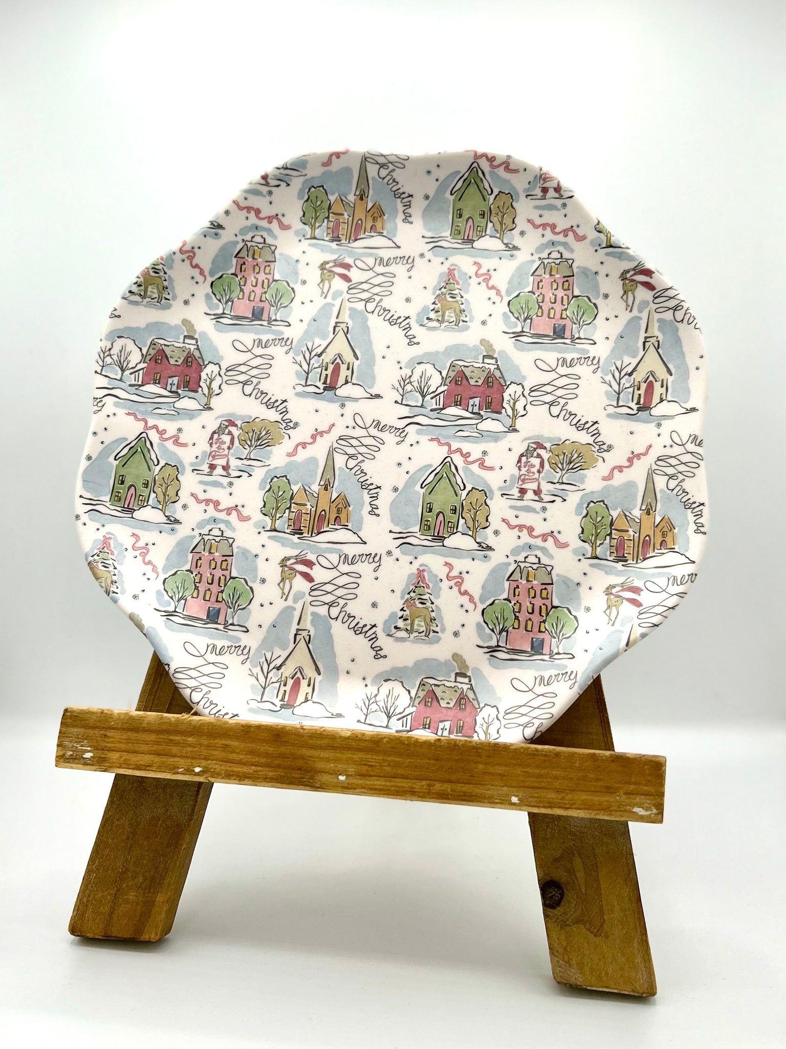 Winter Houses Plate with Scalloped Edges