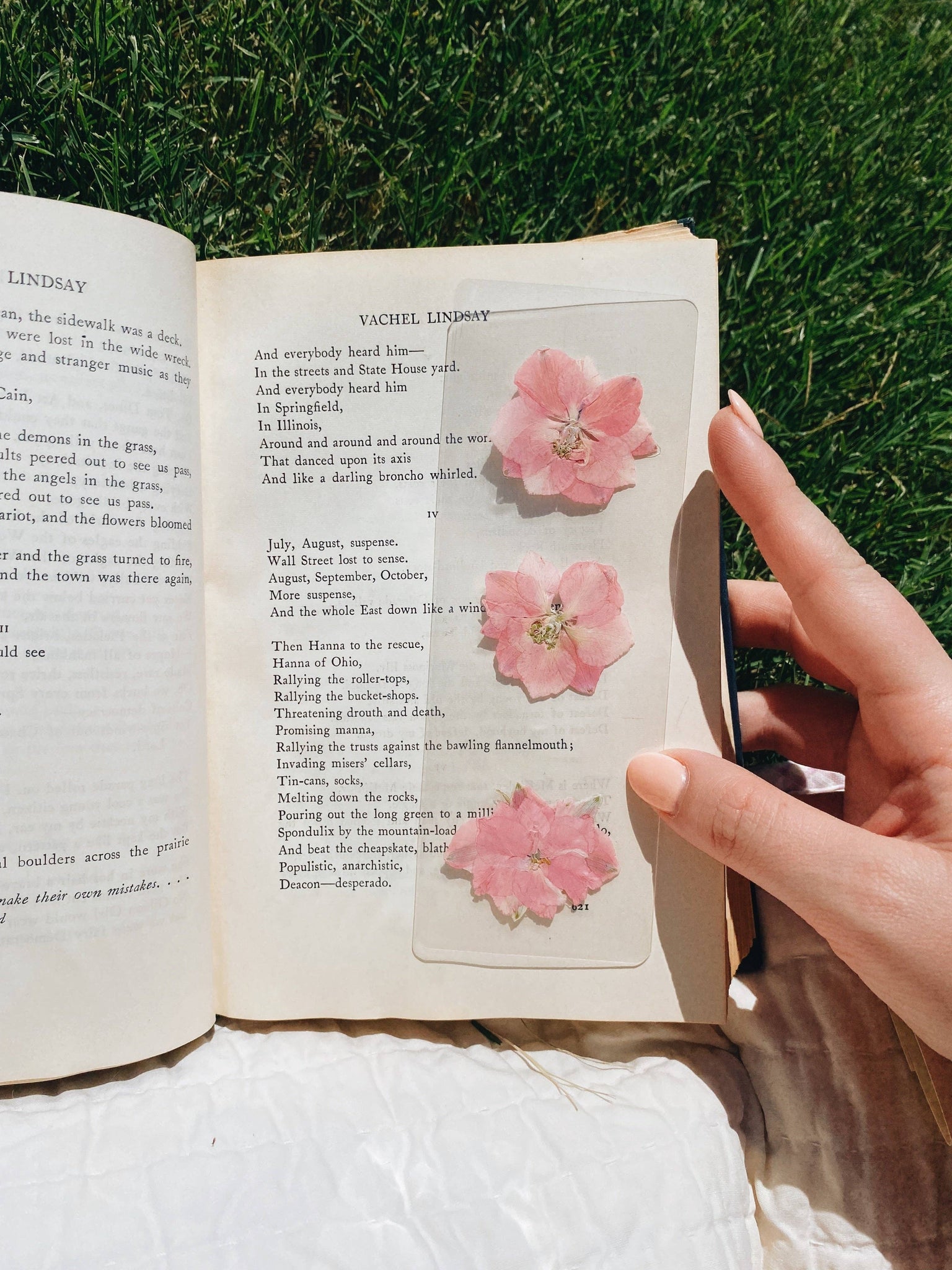 Page Petal Flower Bookmarks